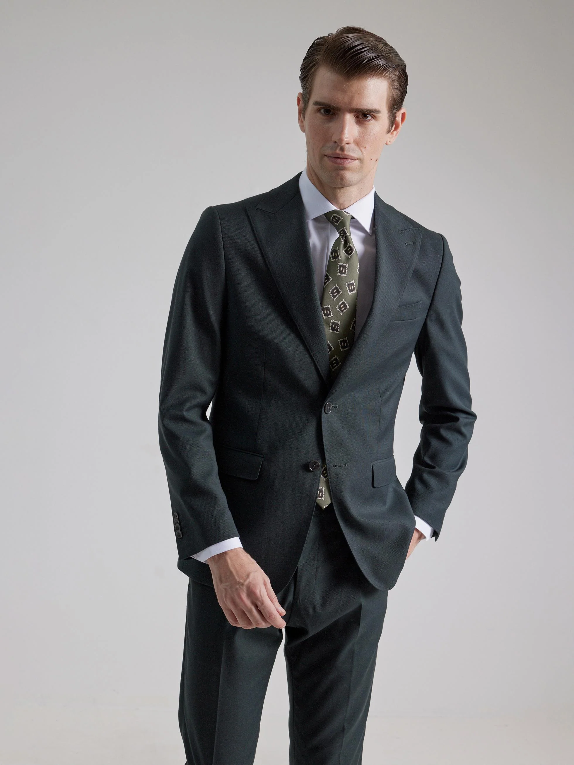 TRAJE MIL PUNTOS VERDE FOREST - Image 4