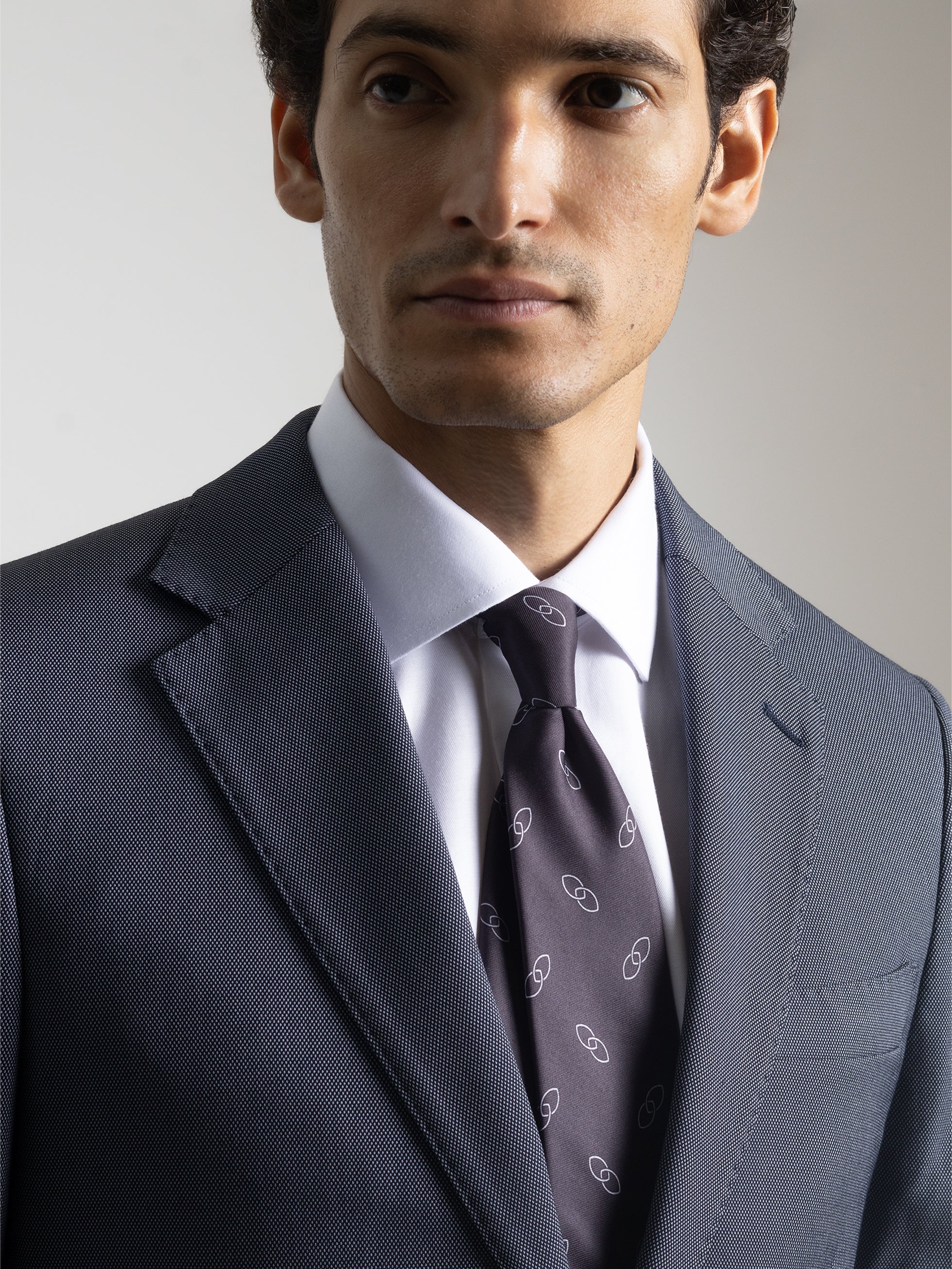 TRAJE OJO DE PERDIZ GRISÁCEO - Image 3