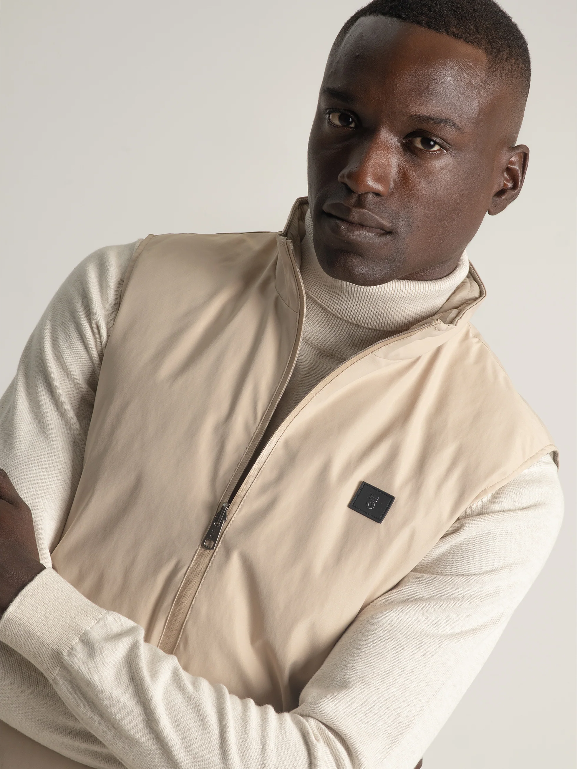 CHALECO REVERSIBLE ARENA - Image 3